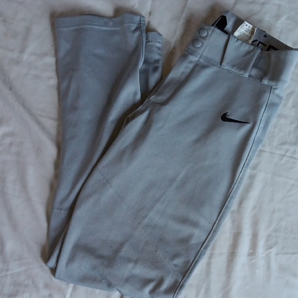 Nike Light Gray Sports Leggings